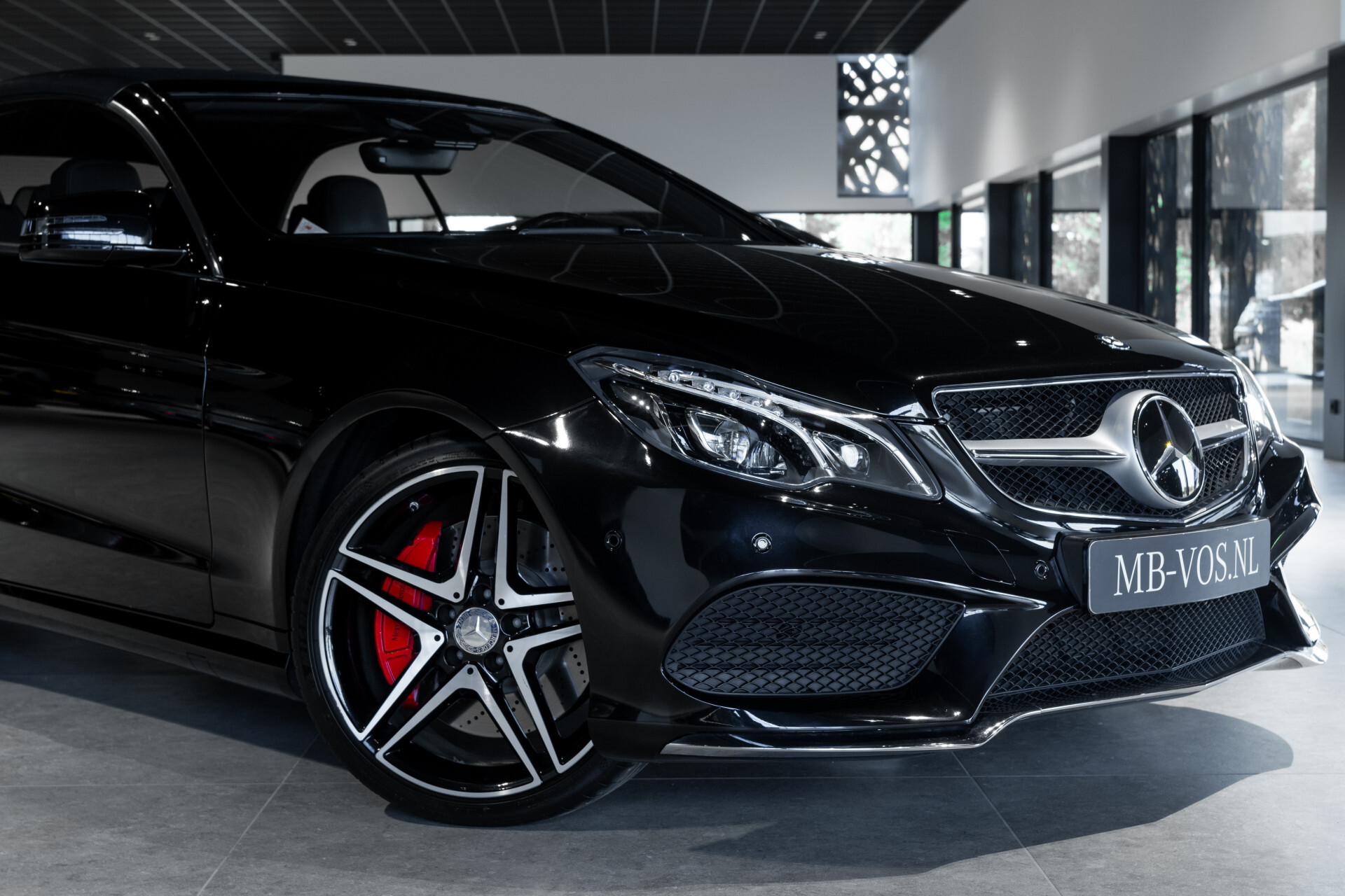 Mercedes-Benz E-Klasse Cabrio 500 AMG Distronic|Keyless|Harman-Kardon|19"|Aircap-scarf|Camera|Aut7 Foto 29