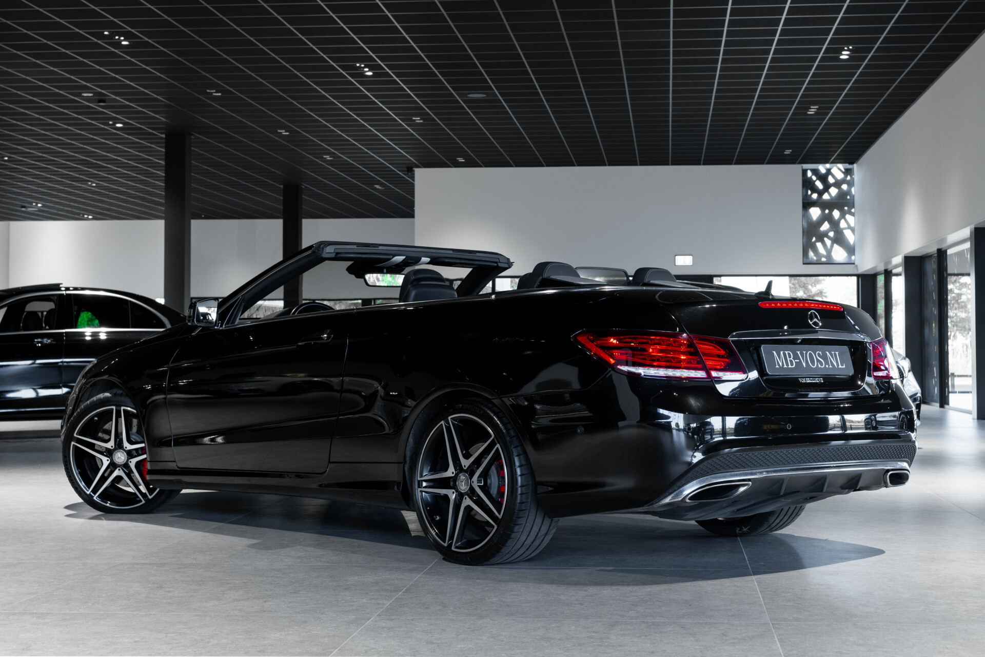 Mercedes-Benz E-Klasse Cabrio 500 AMG Distronic|Keyless|Harman-Kardon|19"|Aircap-scarf|Camera|Aut7 Foto 3