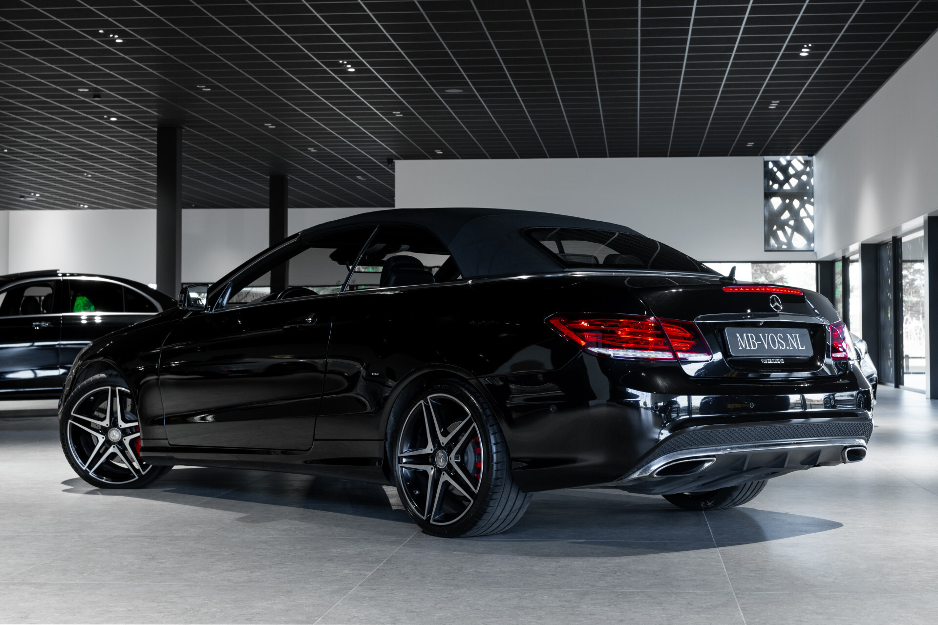 Mercedes-Benz E-Klasse Cabrio 500 AMG Distronic|Keyless|Harman-Kardon|19"|Aircap-scarf|Camera|Aut7 Foto 4