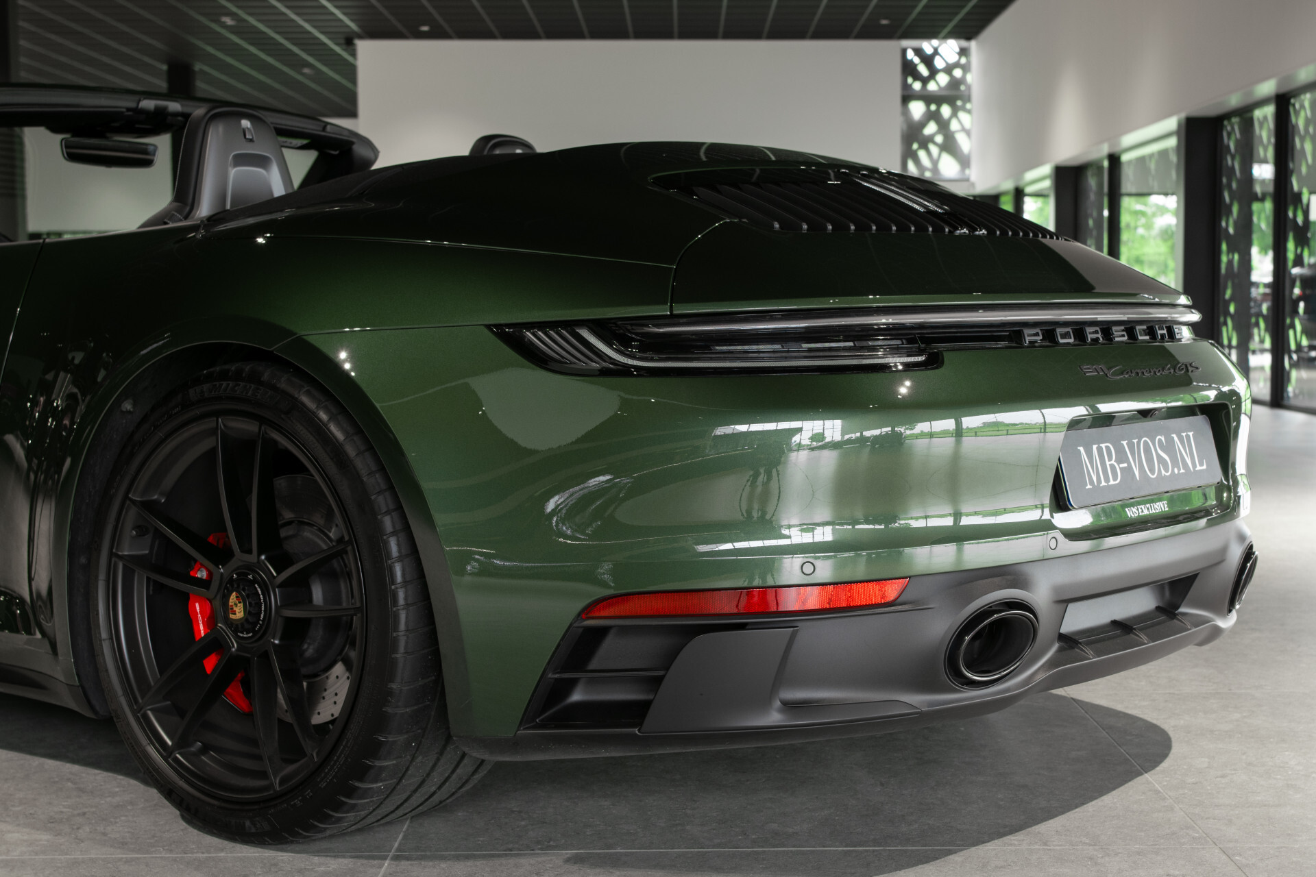 Porsche 911 Cabrio 3.0 Carrera 4 GTS Achterassturing|18-weg|Bose|Keyless|ACC|Carbon|360|PPF|New service Foto 30