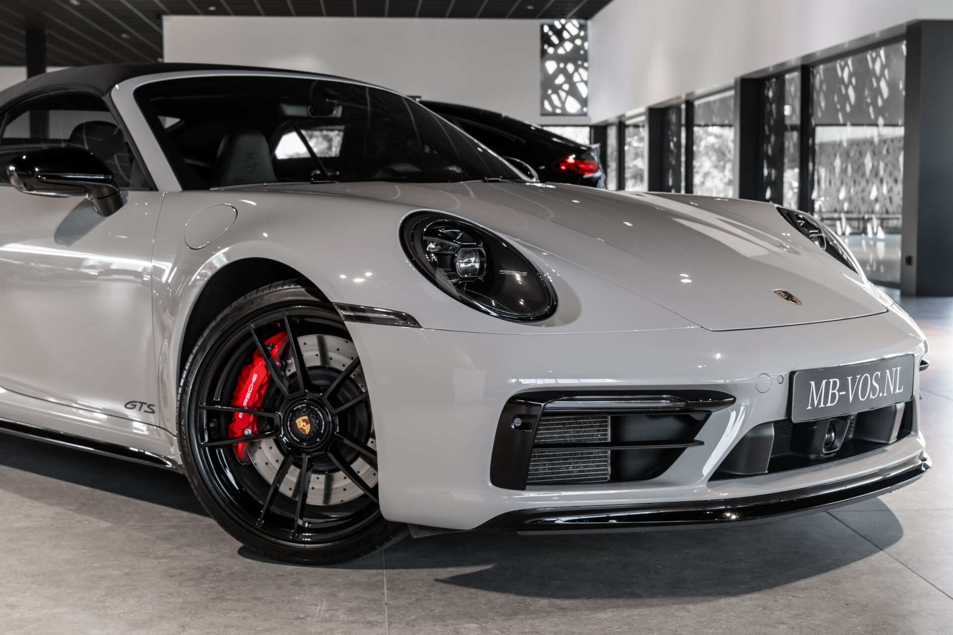 Porsche 911 Cabrio 3.0 Carrera 4 GTS Lift|Acc|Bosé|18-voudig|Stoelkoeling|Keyless|New Service Foto 31