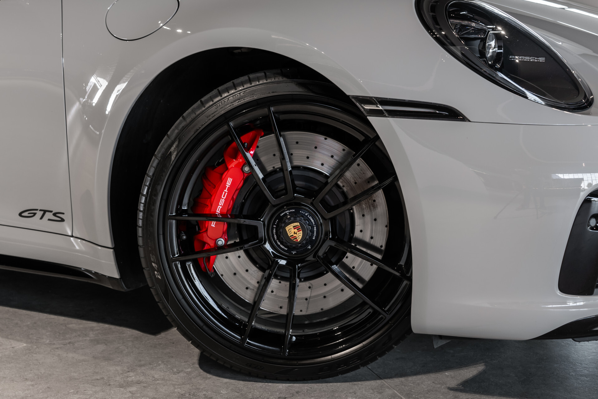 Porsche 911 Cabrio 3.0 Carrera 4 GTS Lift|Acc|Bosé|18-voudig|Stoelkoeling|Keyless|New Service Foto 33