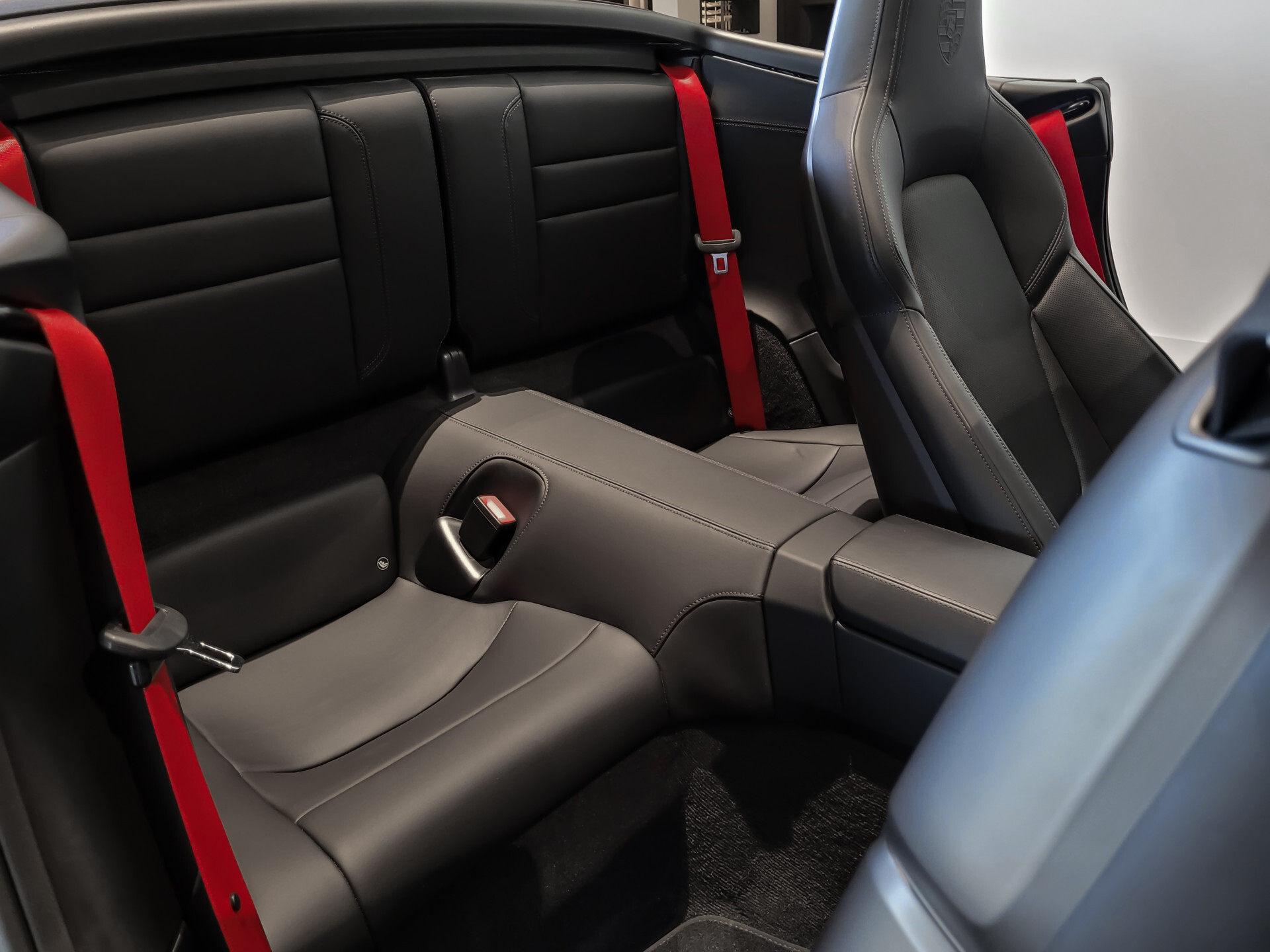 Porsche 911 Cabrio 3.0 Carrera 4 GTS Lift|Acc|Bosé|18-voudig|Stoelkoeling|Keyless|New Service Foto 9