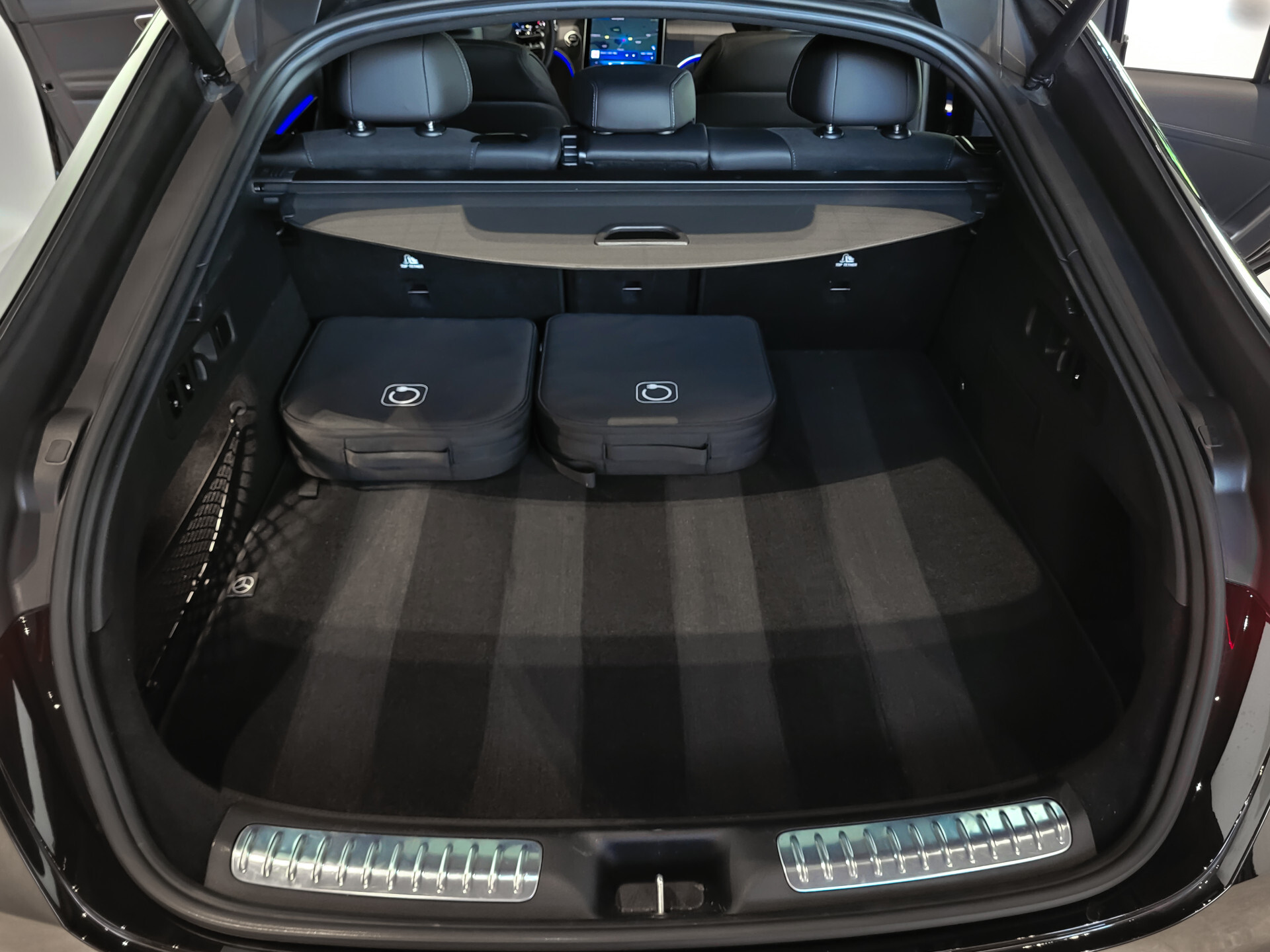 Mercedes-Benz GLC Coupé 400e 4-M AMG Night|Achterassturing|Luchtvering|ACC|Keyless|HUD|Trekhaak|360|Burmester|Mem Foto 34