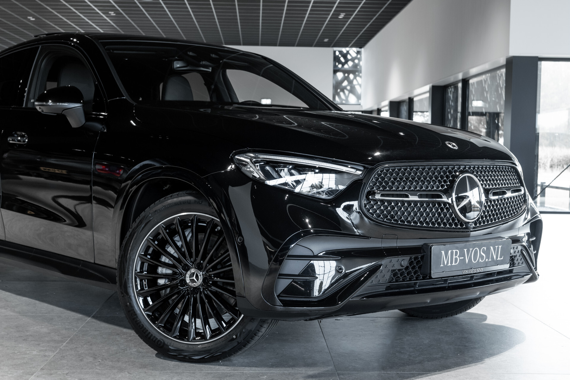 Mercedes-Benz GLC Coupé 400e 4-M AMG Night|Achterassturing|Luchtvering|ACC|Keyless|HUD|Trekhaak|360|Burmester|Mem Foto 35