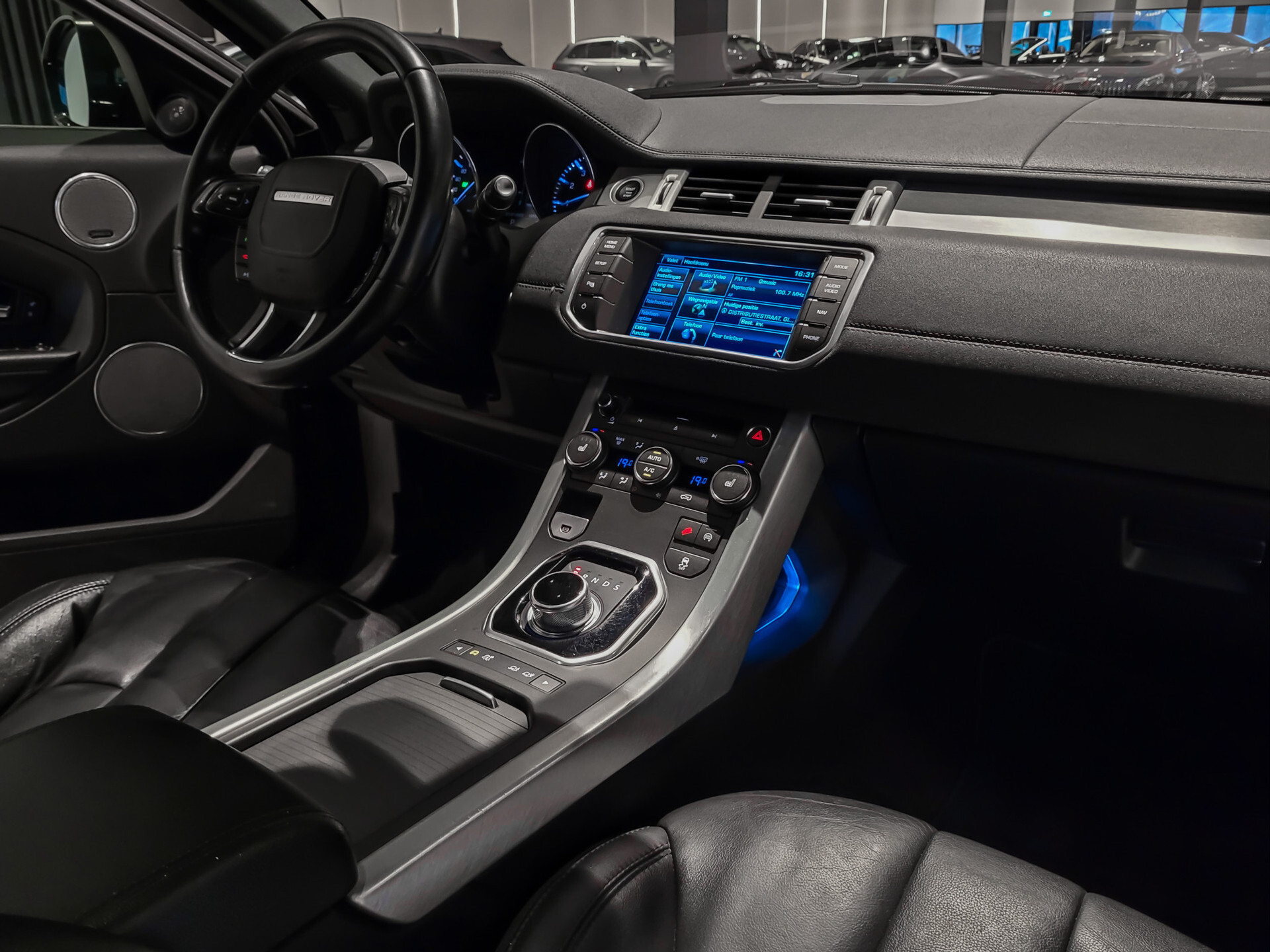 Land Rover Range Rover Evoque 2.0 Si 4WD Pure Business Edition Panorama|Meridian|Blackline|Trekhaak|NL Auto|New Service Foto 23
