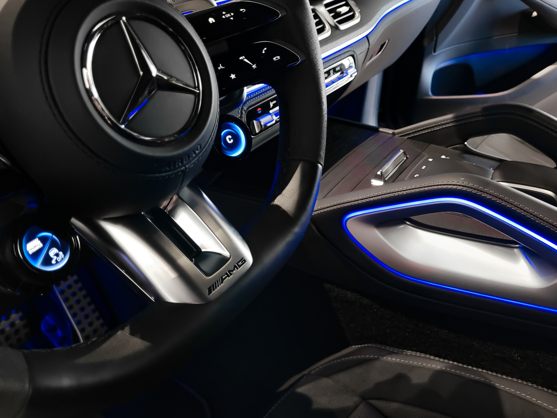Mercedes-Benz GLE Coupé AMG 63 S 4MATIC+ Ceramic|Massage|Softclose|HUD|Ruitleder|DriversPack|ACC|Keyless|Burmester Foto 23