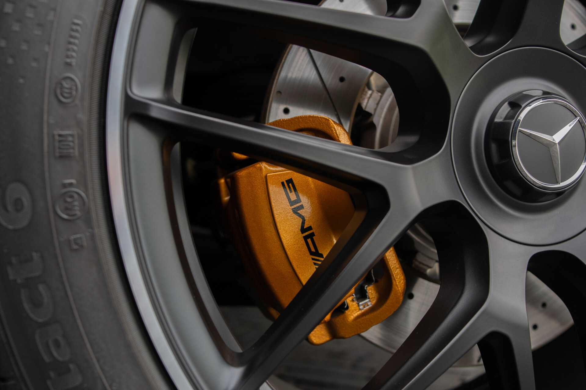 Mercedes-Benz GLE Coupé AMG 63 S 4MATIC+ Ceramic | Massage | Softclose | HUD | Ruitleder | DriversPack | ACC | Keyless | Burmester Foto 63