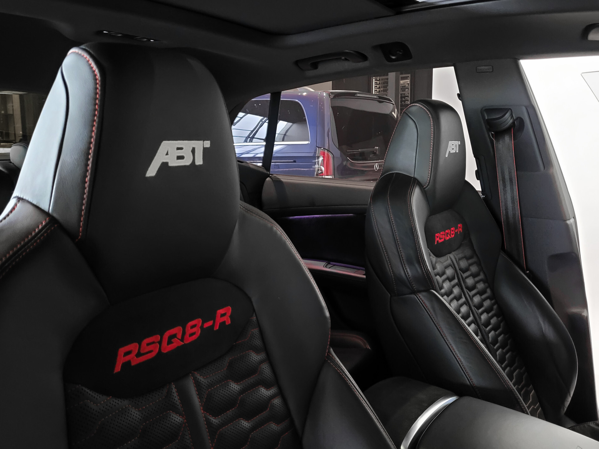 Audi RSQ8-R ABT 1 OF 125 740pk Gletscherwit metallic|Carbon|B&O|Massage|BTW Foto 35