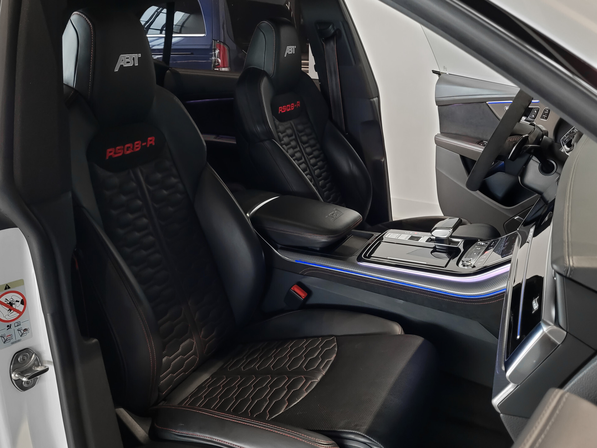 Audi RSQ8-R ABT 1 OF 125 740pk Gletscherwit metallic|Carbon|B&O|Massage|BTW Foto 6