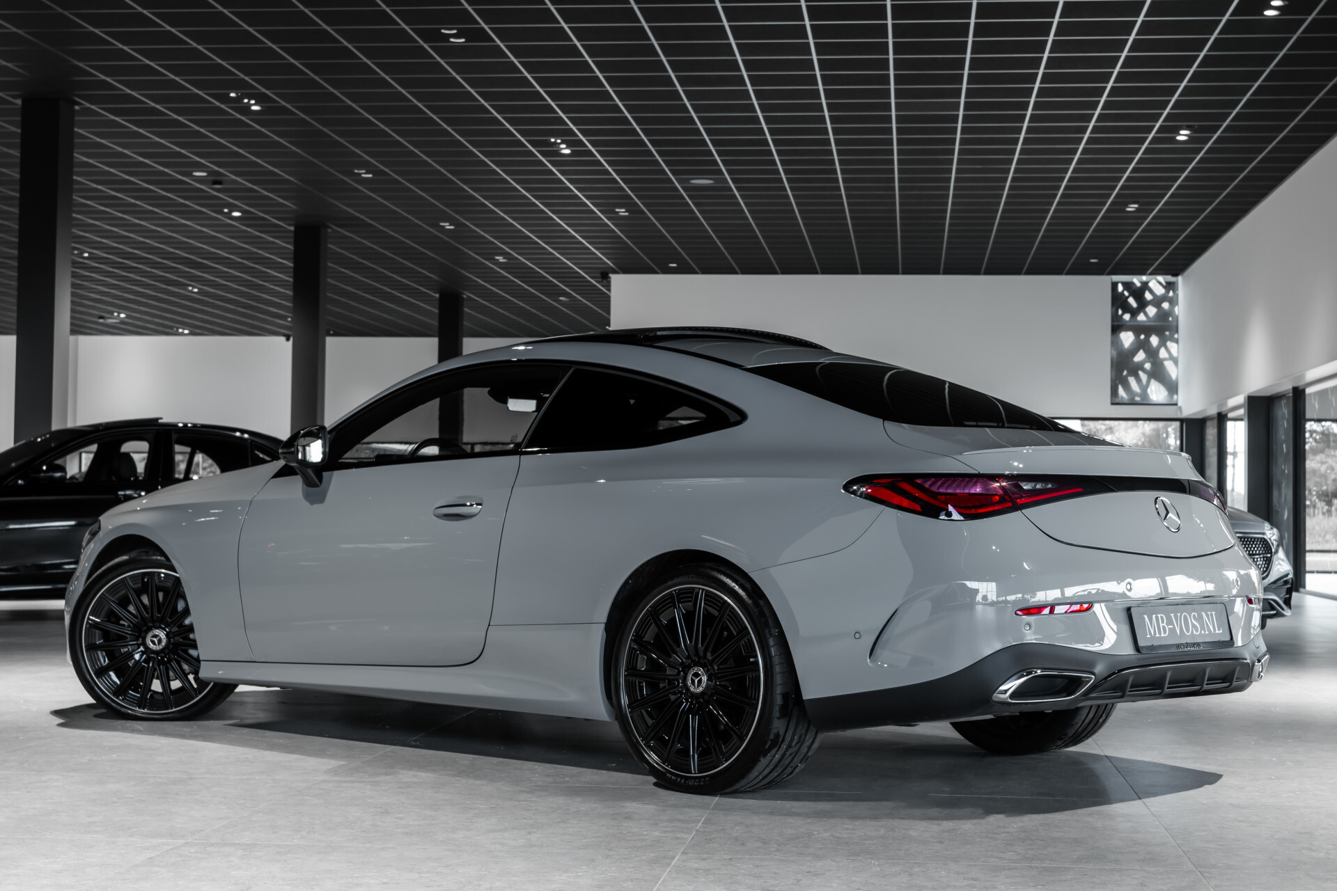 Mercedes-Benz CLE Coupé 200 AMG Night|Panorama|Distronic|Keyless|Digital Light|Burmester 3D|Mem|Verw-stuur|20" Foto 2