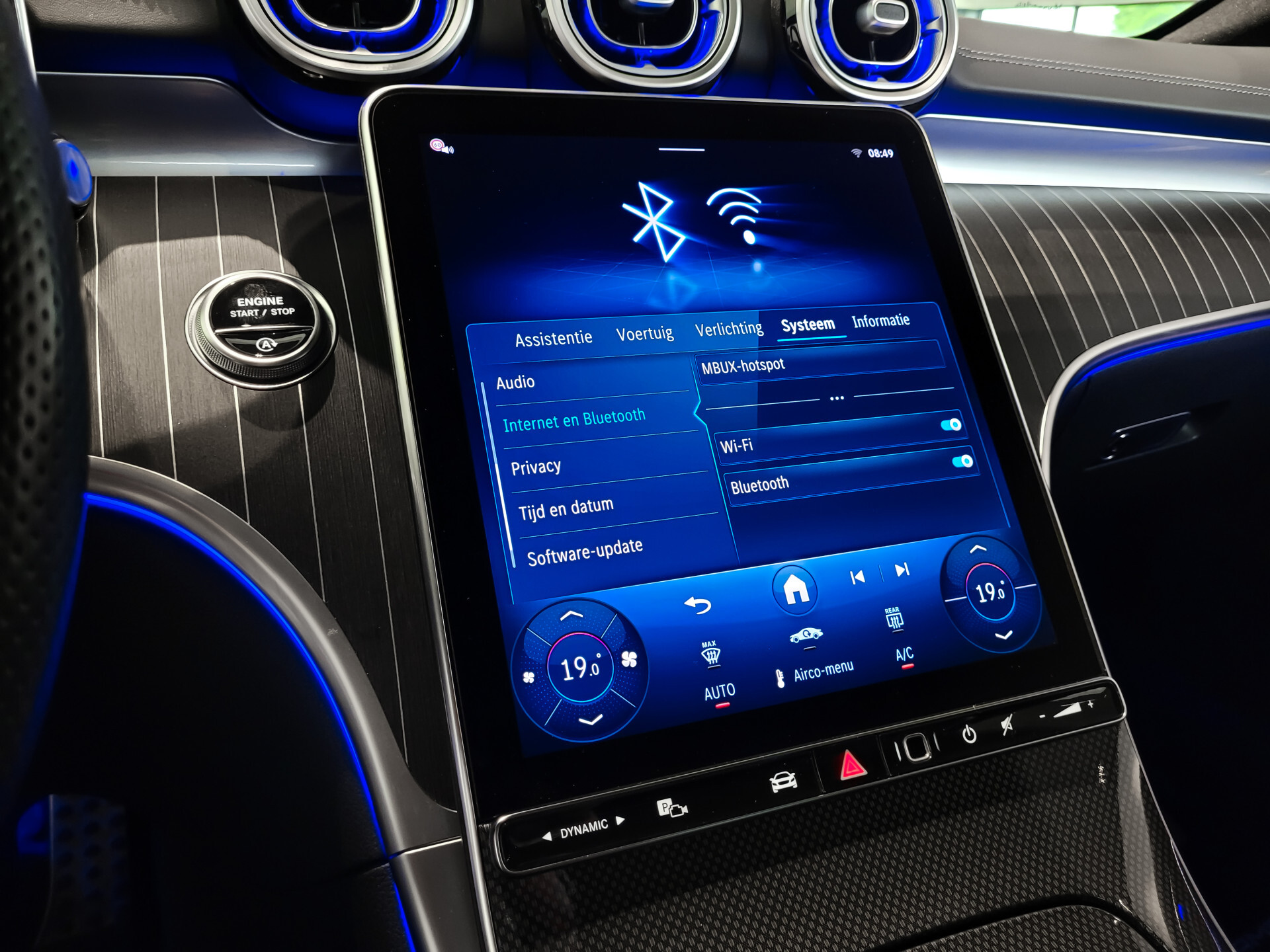 Mercedes-Benz CLE Coupé 200 AMG Night|Panorama|Distronic|Keyless|Digital Light|Burmester 3D|Mem|Verw-stuur|20" Foto 32
