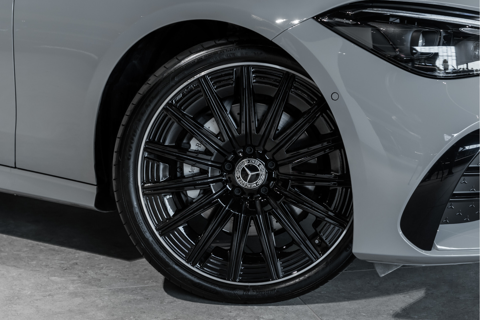 Mercedes-Benz CLE Coupé 200 AMG Night|Panorama|Distronic|Keyless|Digital Light|Burmester 3D|Mem|Verw-stuur|20" Foto 40