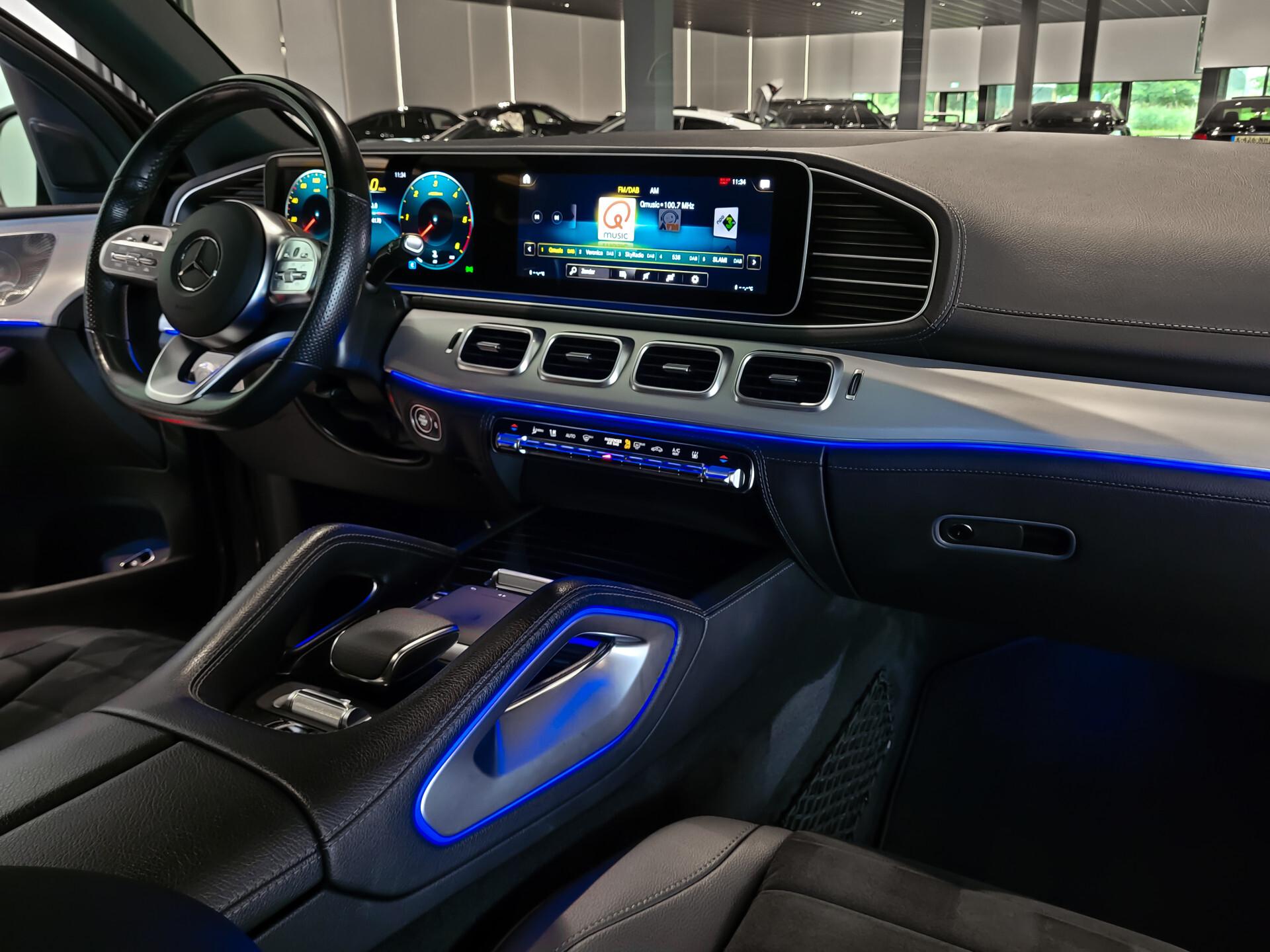 Mercedes-Benz GLE 400 d 4-M AMG Night|Luchtvering|Panorama|HUD|Standkachel|Burmester|Trekhaak|22" Foto 32