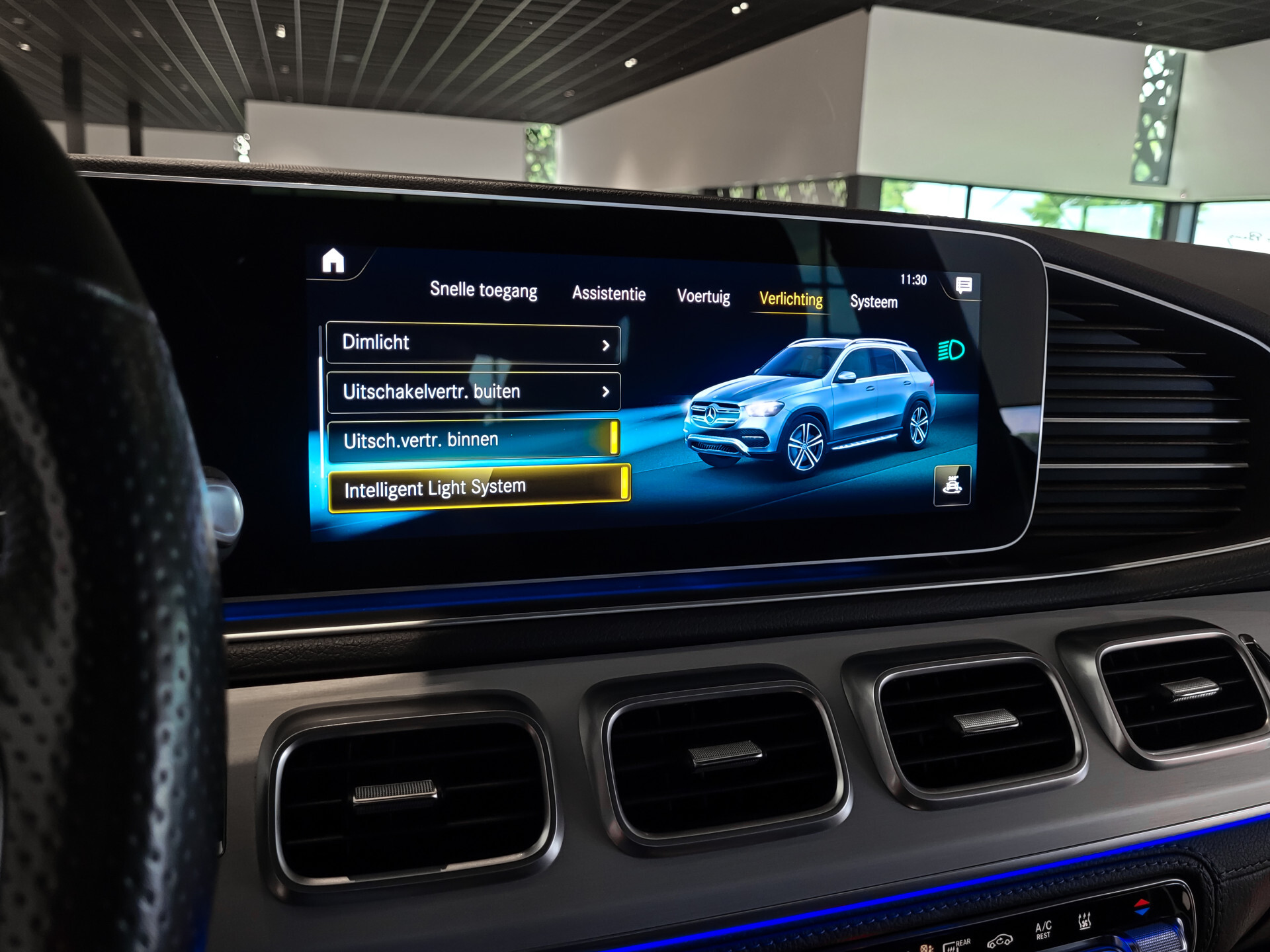 Mercedes-Benz GLE 400 d 4-M AMG Night|Luchtvering|Panorama|HUD|Standkachel|Burmester|Trekhaak|22" Foto 33