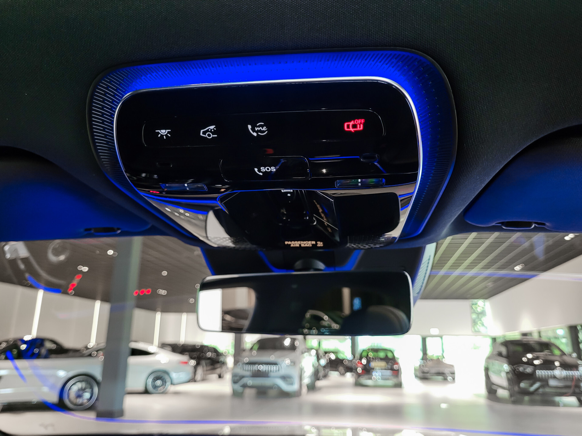 Mercedes-Benz E-Klasse 400 e 4-M AMG Luchtvering|Achterasbesturing|Superscreen|Keyless|Stoelkoeling|HUD|Digital Light Foto 35
