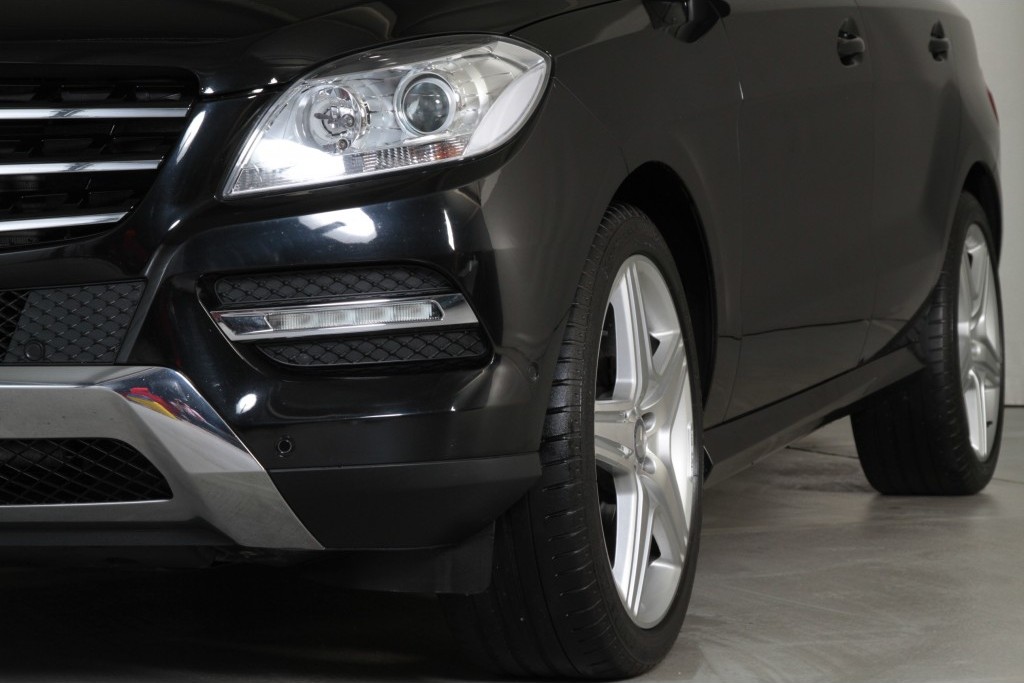 Mercedes-Benz M-Klasse 350 Bluetec 4-M Luchtvering/Comand/Dak/21"AMG/Trekhaak Aut7 Foto 16