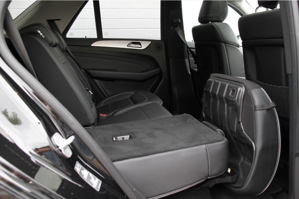 Mercedes-Benz M-Klasse 350 Bluetec 4-M Luchtvering/Comand/Dak/21"AMG/Trekhaak Aut7 Foto 6