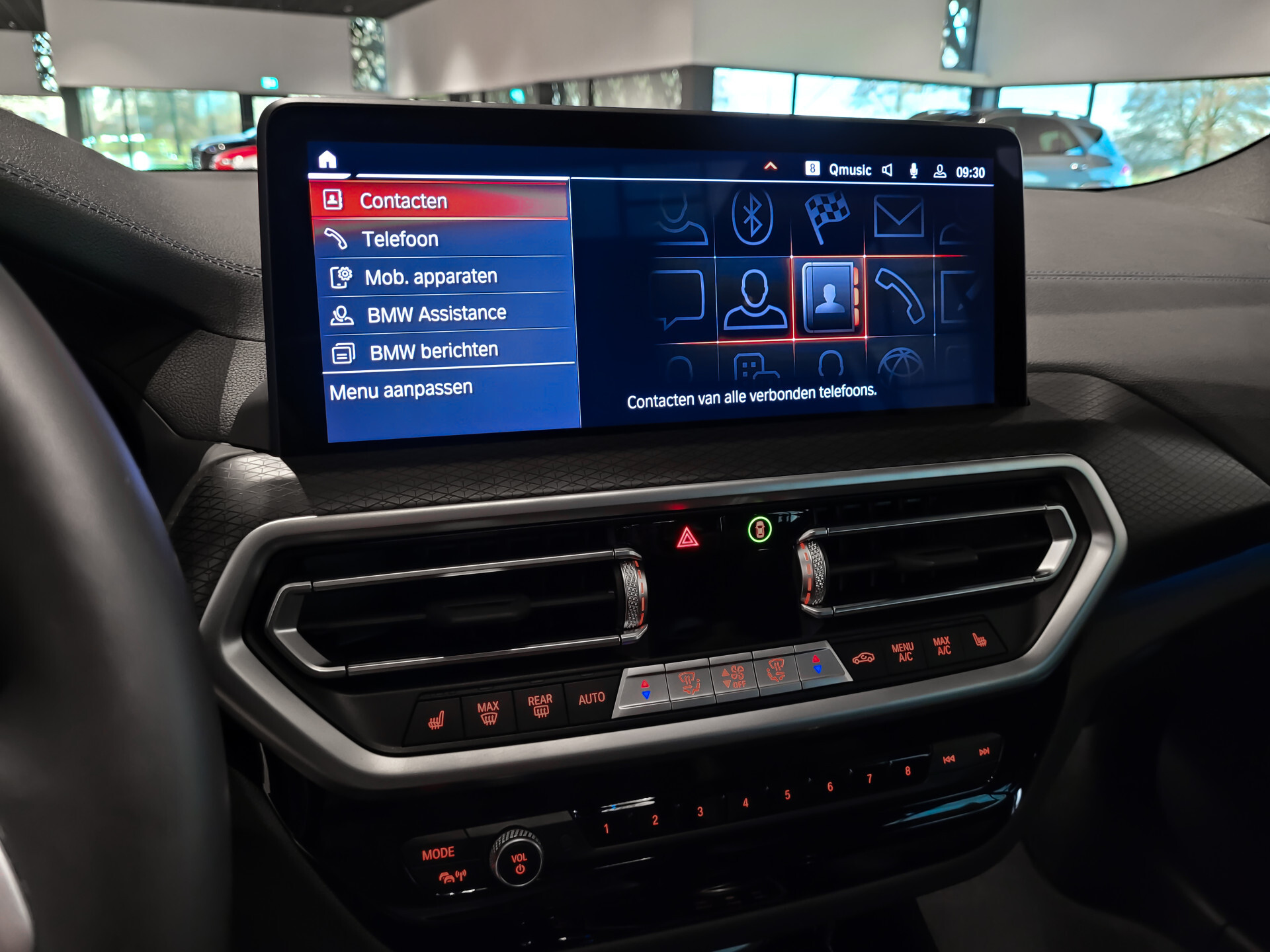 BMW iX3 FACELIFT M Sport High Executive 80 kWh Shadow|Driving Assistant|Keyless|HUD|Laser|Harman-Kardon|Pano|Sfeerverlichting Foto 11