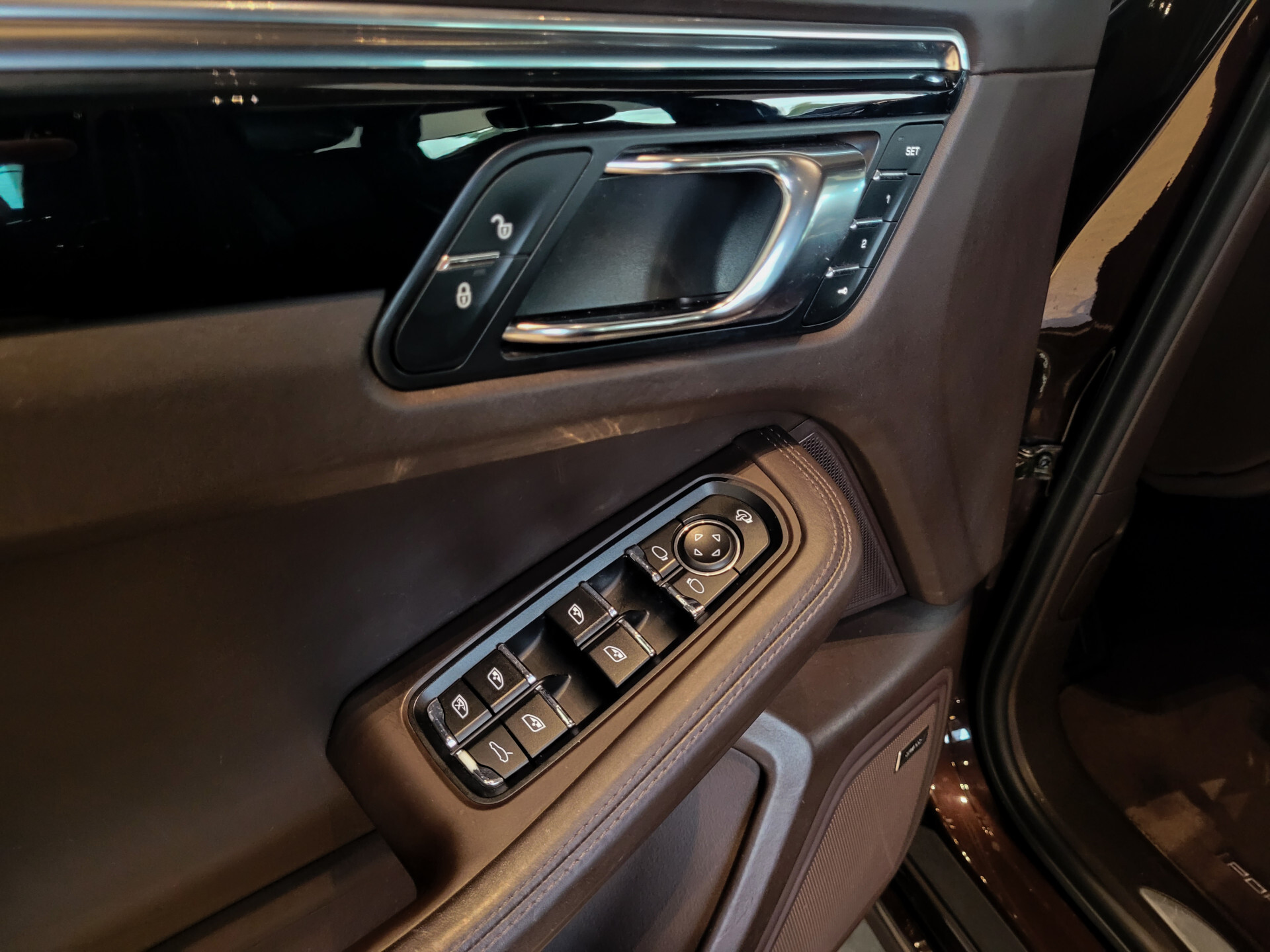 Porsche Macan 3.6 Turbo 400pk Luchtvering|Panorama|18-voudige stoelen|Bose|1ste eigenaar|NL Auto|Volleder Foto 10