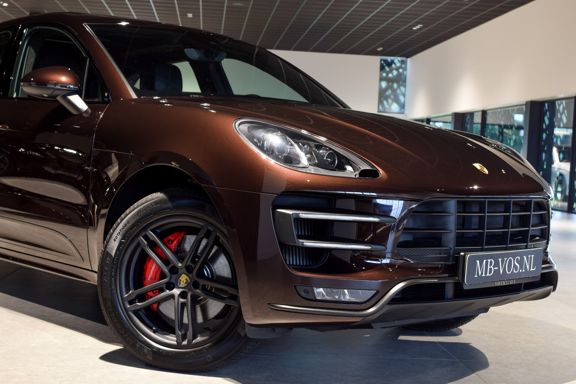 Porsche Macan 3.6 Turbo 400pk Luchtvering|Panorama|18-voudige stoelen|Bose|1ste eigenaar|NL Auto|Volleder|Glascoating Foto 32