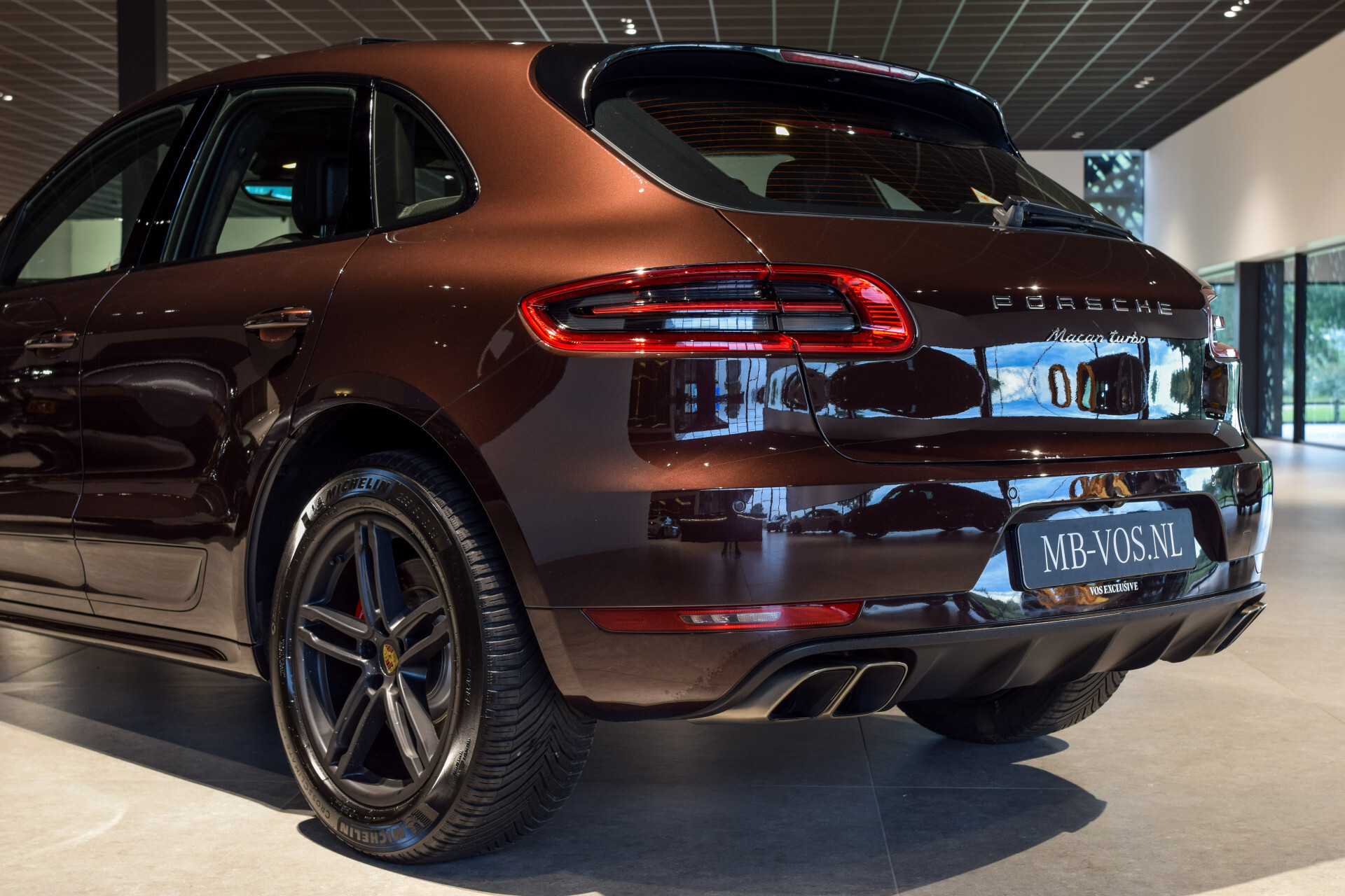 Porsche Macan 3.6 Turbo 400pk Luchtvering|Panorama|18-voudige stoelen|Bose|1ste eigenaar|NL Auto|Volleder|Glascoating Foto 33
