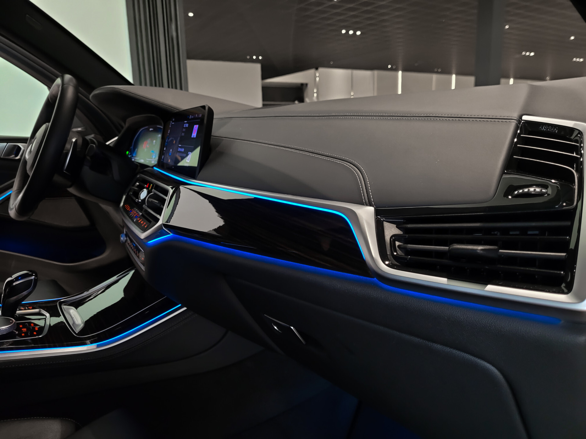 BMW X5 xDrive45e M Sport Active Steering|Luchtvering|ACC|Shadow|High Executive|Comfortacces|22"|Harman-Kardon Foto 37