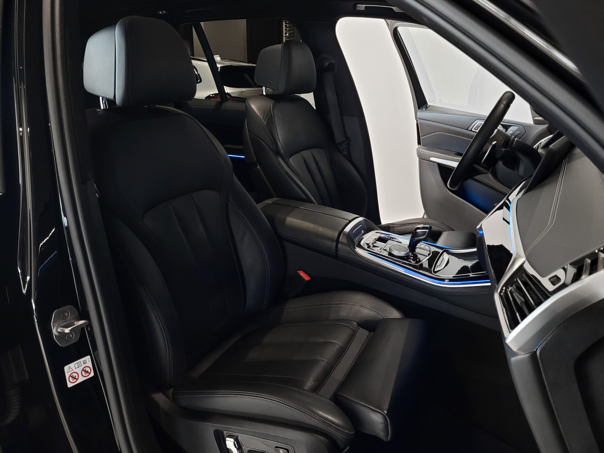 BMW X5 xDrive45e M Sport Active Steering|Luchtvering|ACC|Shadow|High Executive|Comfortacces|22"|Harman-Kardon Foto 6