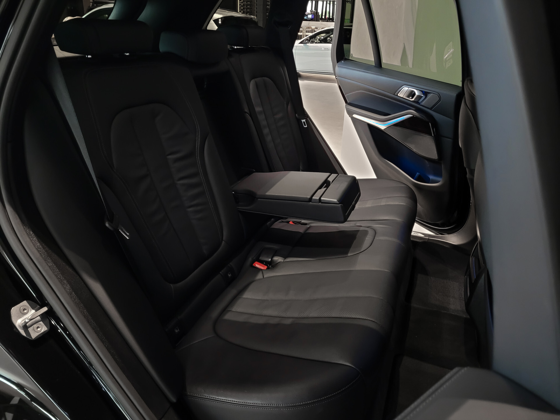 BMW X5 xDrive45e M Sport Active Steering|Luchtvering|ACC|Shadow|High Executive|Comfortacces|22"|Harman-Kardon Foto 7