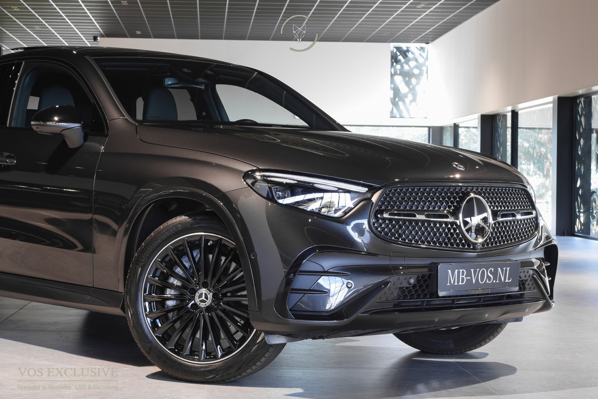 Mercedes-Benz GLC Coupé 300e 4-M AMG | Luchtvering | Achterassturing | ACC | Keyless | 360 | Mem | Burmester | Night | 20" | Night | Trekhaak | Premium Plus Foto 45