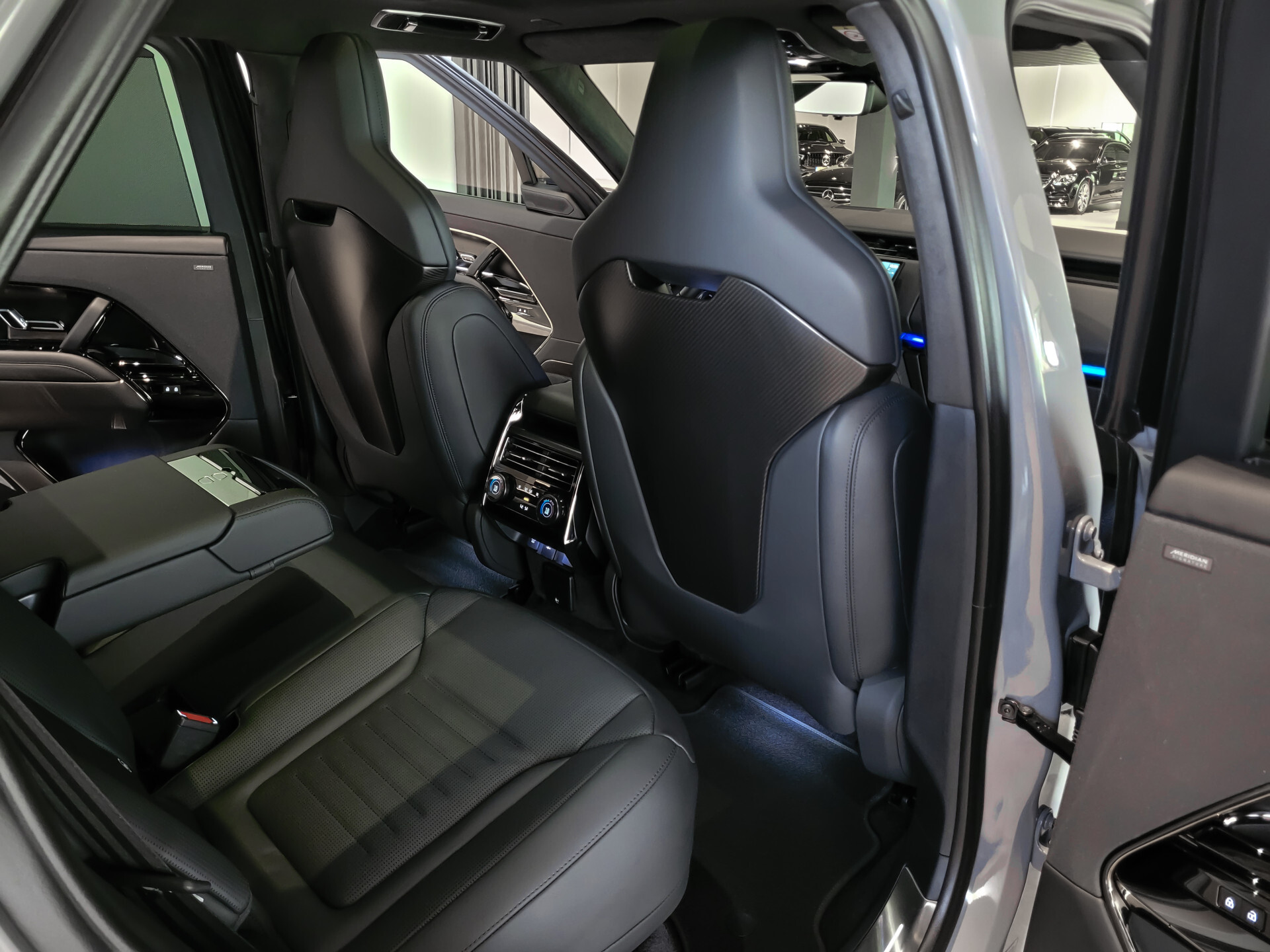 Land Rover Range Rover Sport 4.4 P635 SV Edition Two Carbon wheels|Ceramic Brakes|NL auto Foto 27