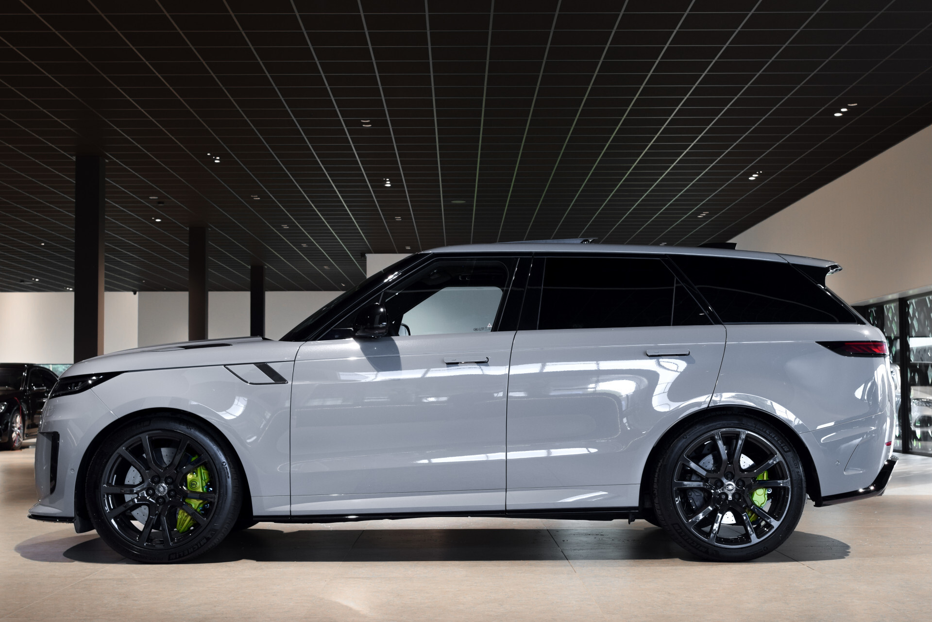 Land Rover Range Rover Sport 4.4 P635 SV Edition Two Carbon wheels|Ceramic Brakes|NL auto Foto 4