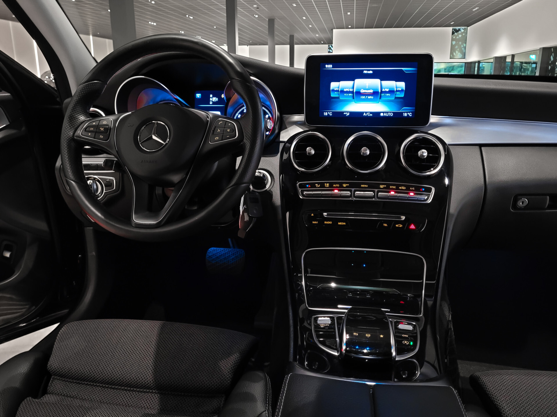 Mercedes-Benz C-Klasse 180 Avantgarde Schuifdak|ILS|Comand|Verw-stoelen|Spoorpakket|Sfeerverlichting|New Service Foto 26
