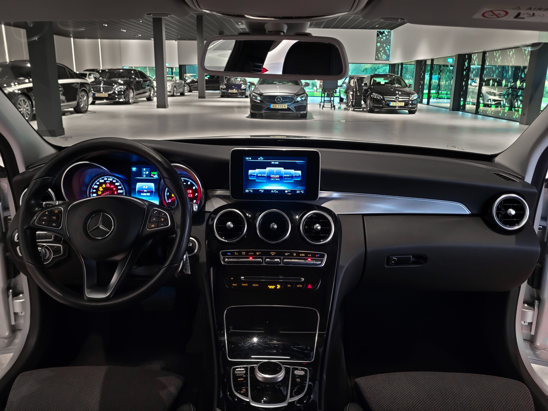 Mercedes-Benz C-Klasse Estate 350 e Avantgarde Airmatic|Camera|Verw-stoelen|Sfeerverlichting|Aut-kofferklep|New Service Foto 26