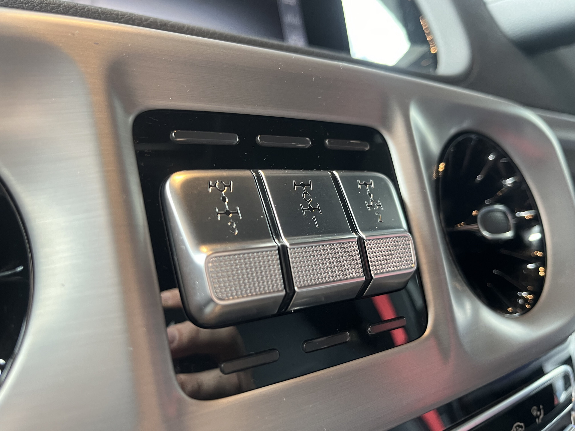 Mercedes-Benz G-Klasse 500 AMG Manufaktur|Nightpakket|Standkachel|Massage|Burmester Foto 29
