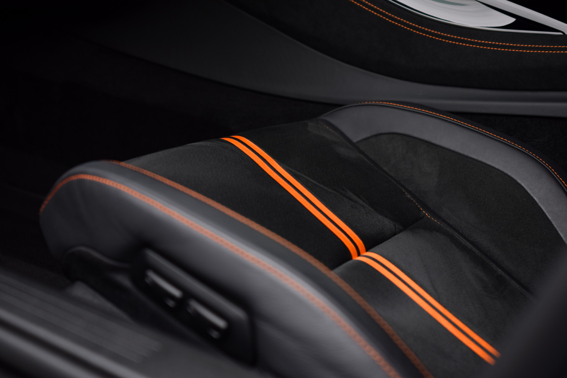 Mercedes-Benz AMG GT 4.0 Black Series Full Carbon|Burmester 3D|NL Auto Foto 25
