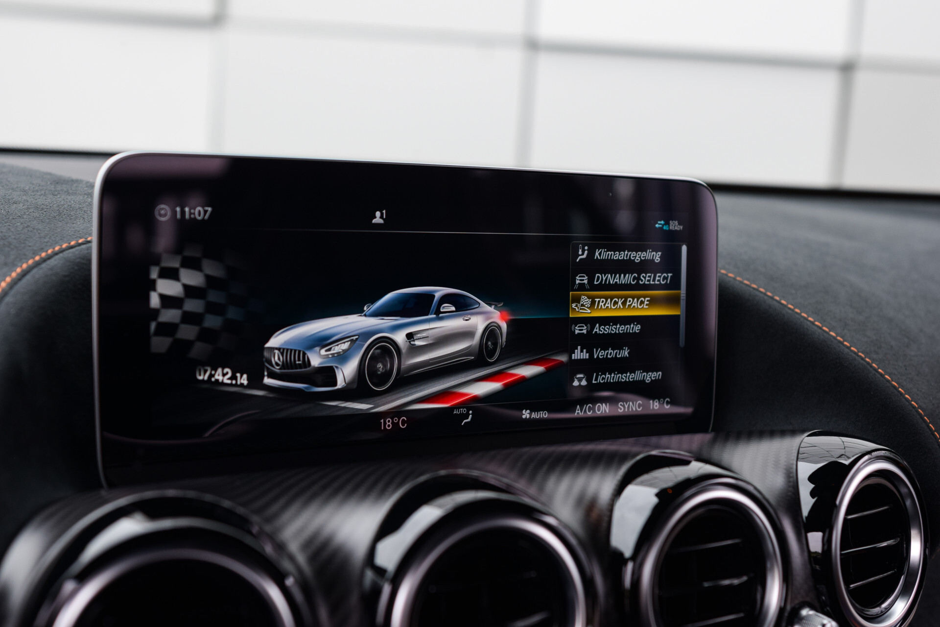 Mercedes-Benz AMG GT 4.0 Black Series Full Carbon|Burmester 3D|NL Auto Foto 30