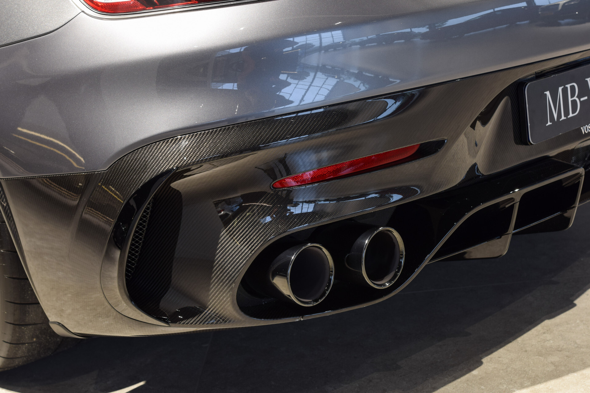 Mercedes-Benz AMG GT 4.0 Black Series Full Carbon|Burmester 3D|NL Auto Foto 32