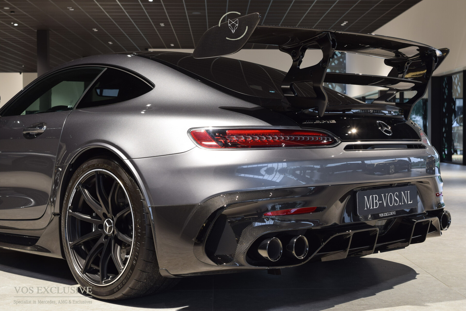 Mercedes-Benz AMG GT 4.0 Black Series Full Carbon | Burmester 3D | NL Auto Foto 59