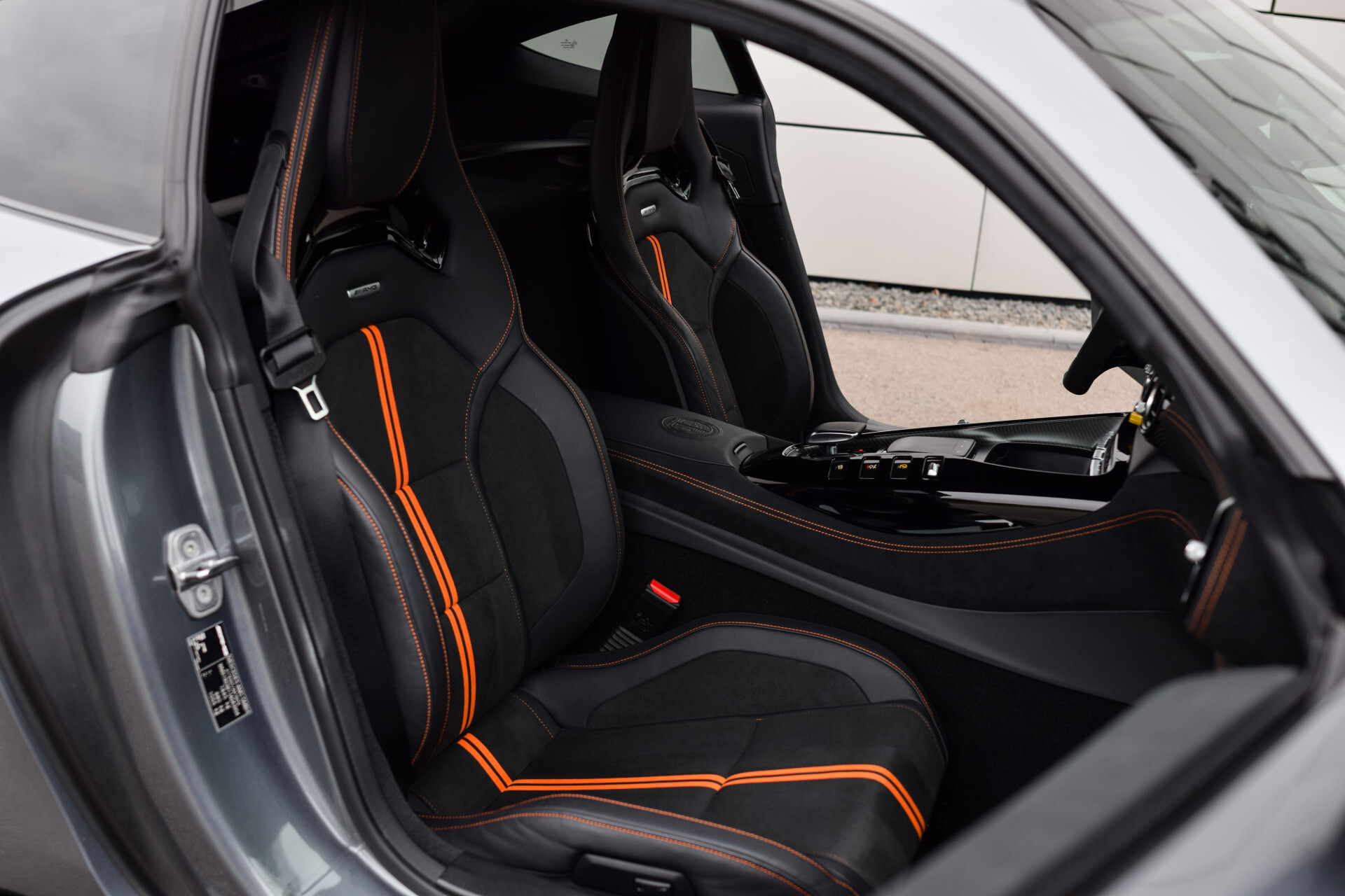 Mercedes-Benz AMG GT 4.0 Black Series Full Carbon|Burmester 3D|NL Auto Foto 6