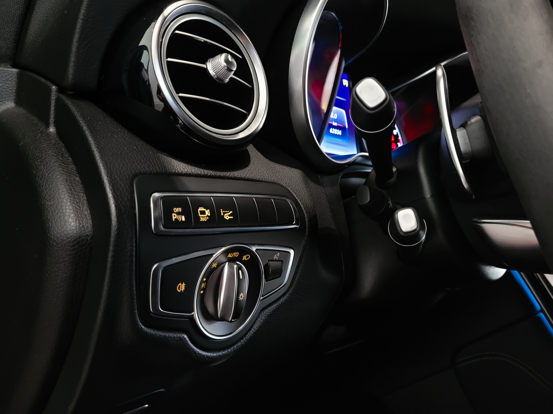 Mercedes-Benz GLC Coupé AMG 43 4-M Designo|Carbon|Standkachel|Keyless|Burmester|Night|21"|New Service Foto 15