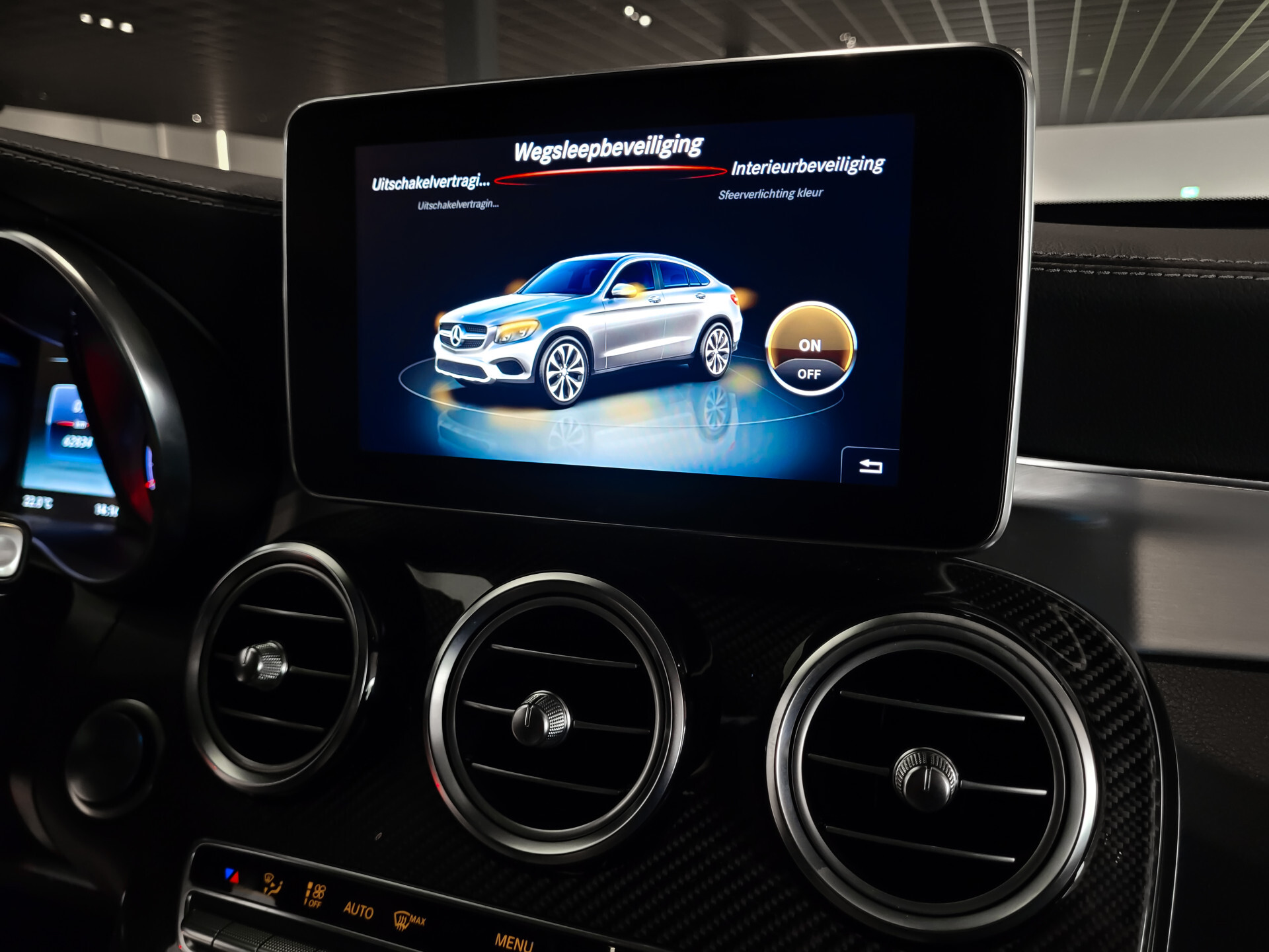 Mercedes-Benz GLC Coupé AMG 43 4-M Designo|Carbon|Standkachel|Keyless|Burmester|Night|21"|New Service Foto 16