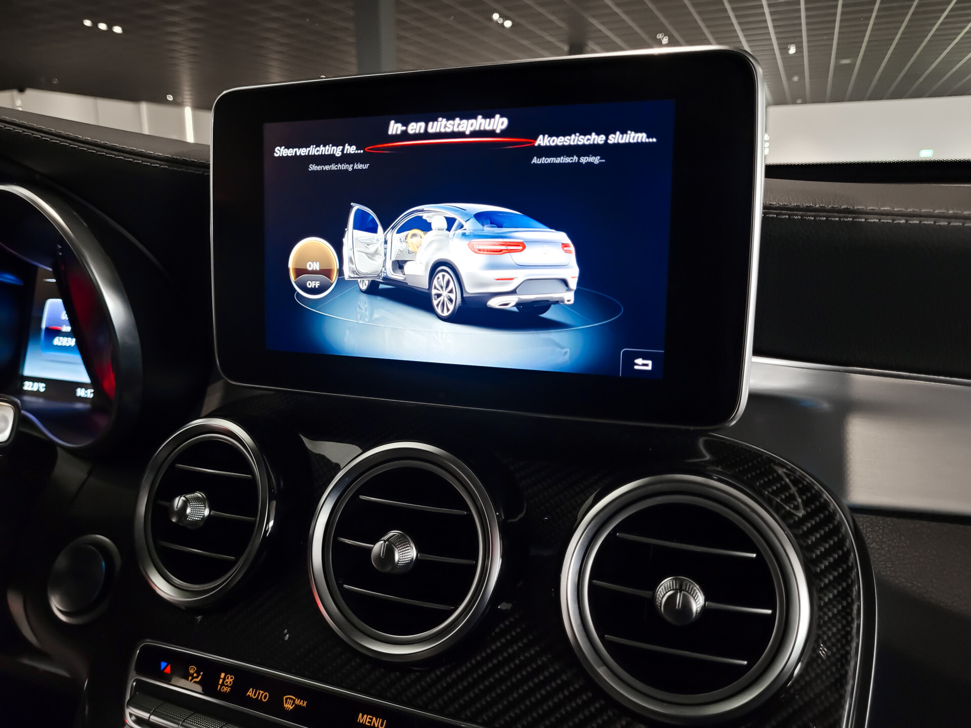 Mercedes-Benz GLC Coupé AMG 43 4-M Designo|Carbon|Standkachel|Keyless|Burmester|Night|21"|New Service Foto 22