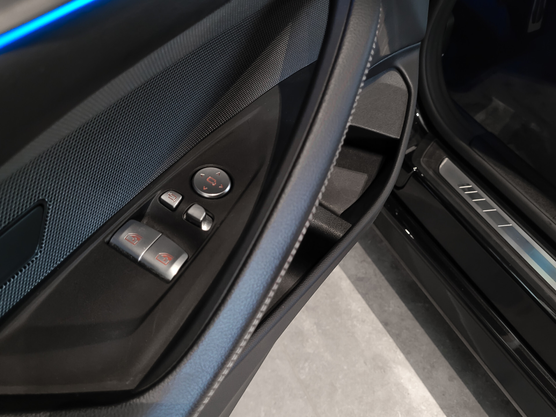 BMW 4 Serie Coupé 420i M Sport ACC|Leder|Harman-Kardon|Shadowline|19"|LED Foto 14