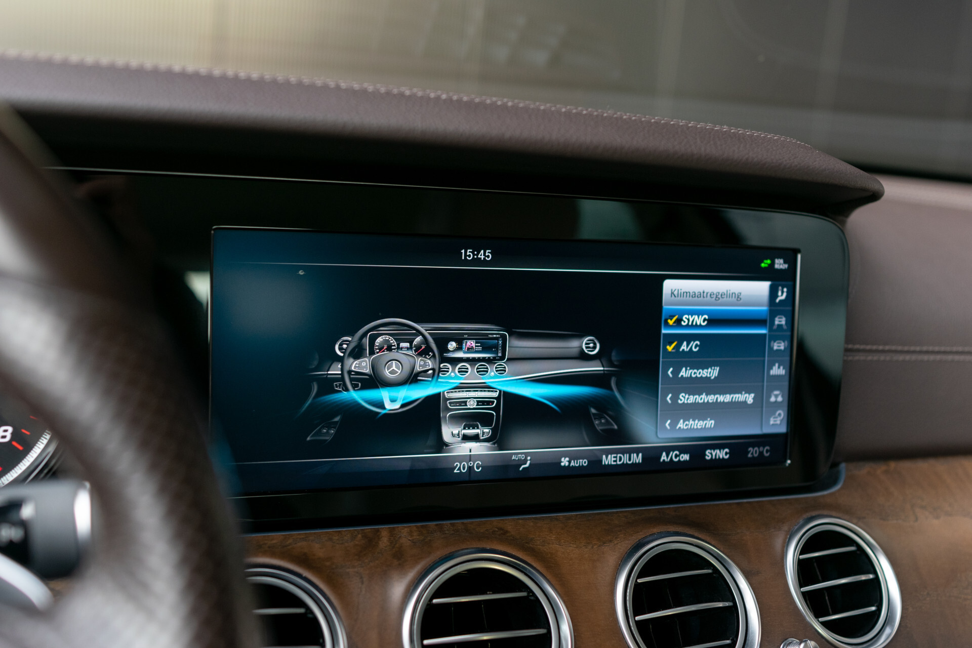 Mercedes-Benz E-Klasse Estate 250 Avantgarde ACC|Standkachel|Comand|360|Burmester|Mem|Exclusive|Volledige historie Foto 14