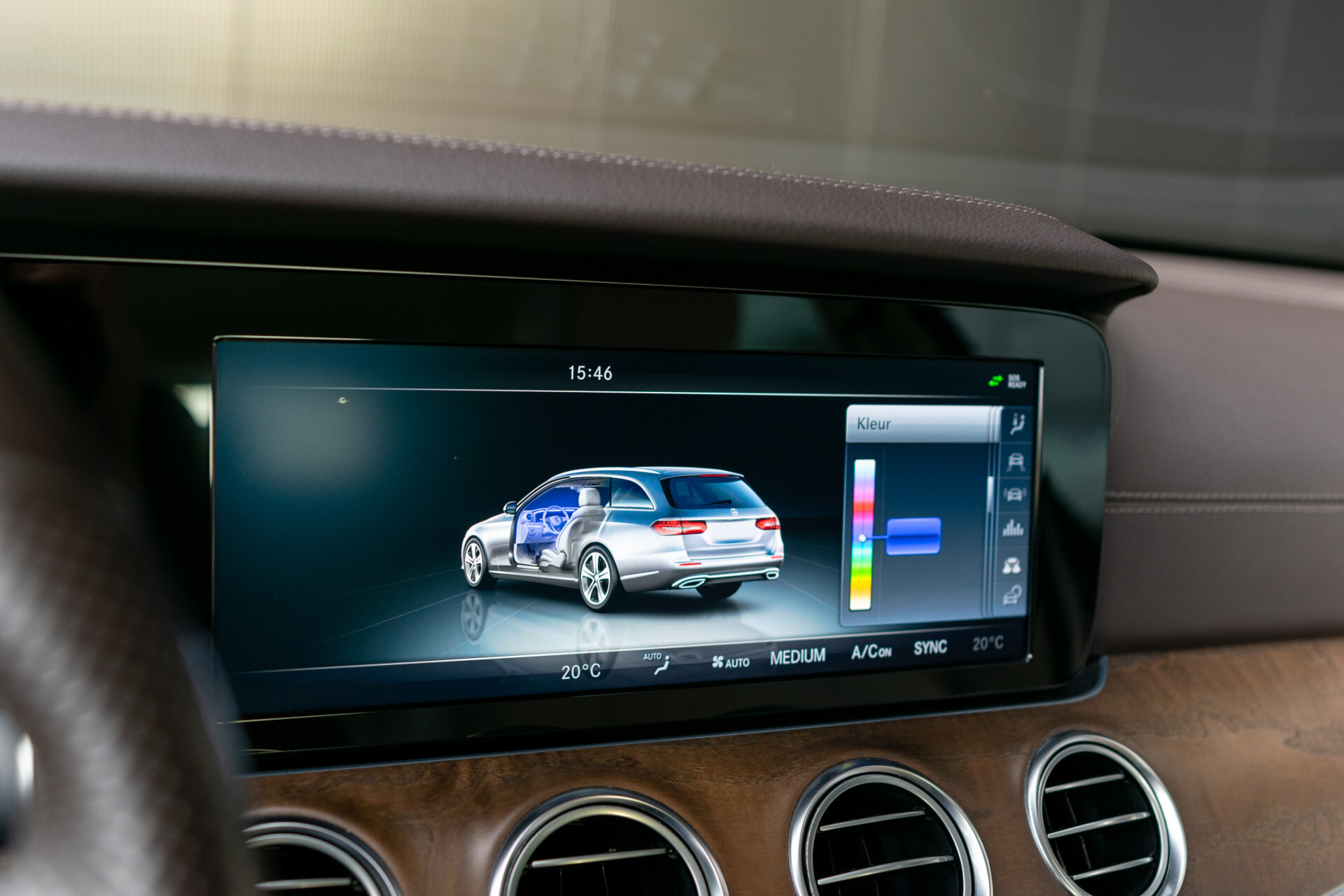 Mercedes-Benz E-Klasse Estate 250 Avantgarde ACC|Standkachel|Comand|360|Burmester|Mem|Exclusive|Volledige historie Foto 28