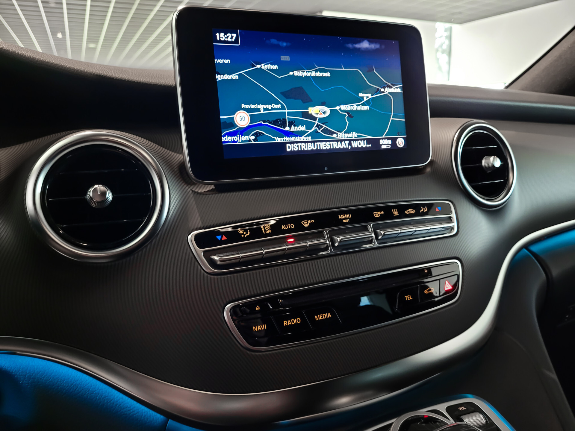 Mercedes-Benz V-Klasse 250d 4-MATIC Lang Avantgarde Edition 8-Persoons|Burmester|360-camera|19"| Active Cruise|Stoelventilatie Foto 12
