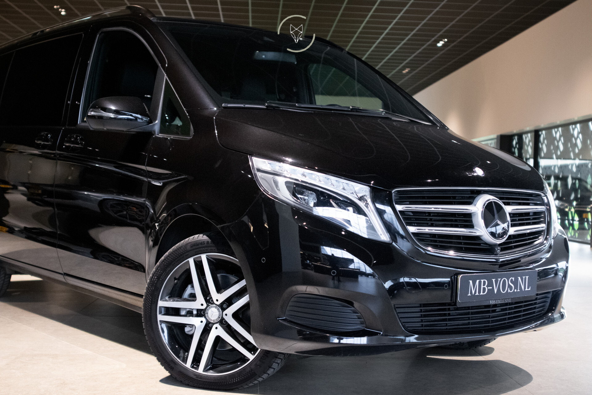 Mercedes-Benz V-Klasse 250d 4-M Lang Avantgarde Edition 8-Persoons | Distronic ACC | Standkachel | Burmester | 360 | Stoelkoeling | 19" Foto 36