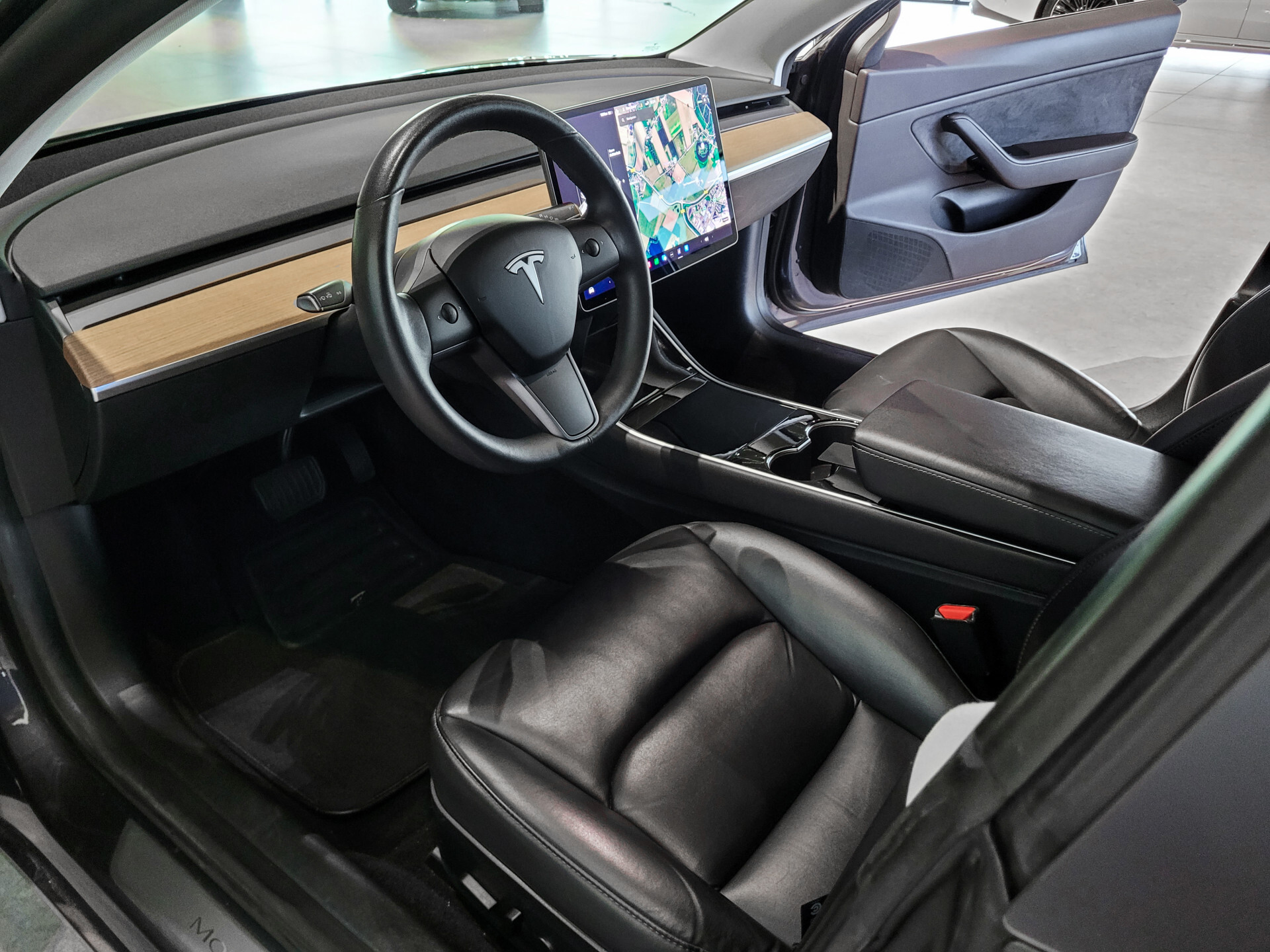Tesla Model 3 Standard RWD Plus 60 kWh Pano|Leder|18"lmv|NL auto Foto 14