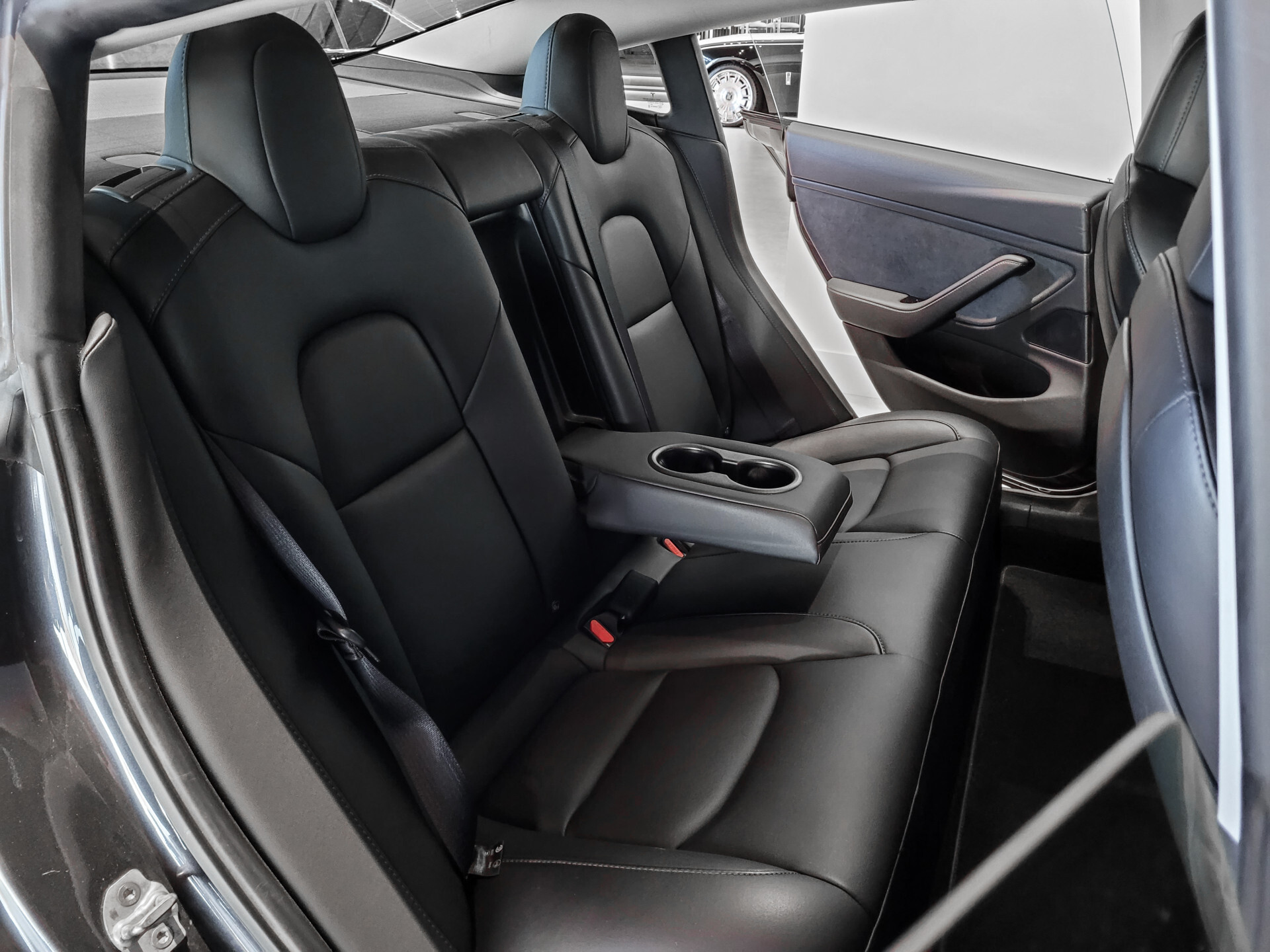 Tesla Model 3 Standard RWD Plus 60 kWh Pano|Leder|18"lmv|NL auto Foto 7